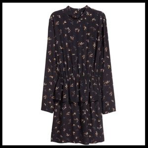 🆕Black floral peplum dress with high collar